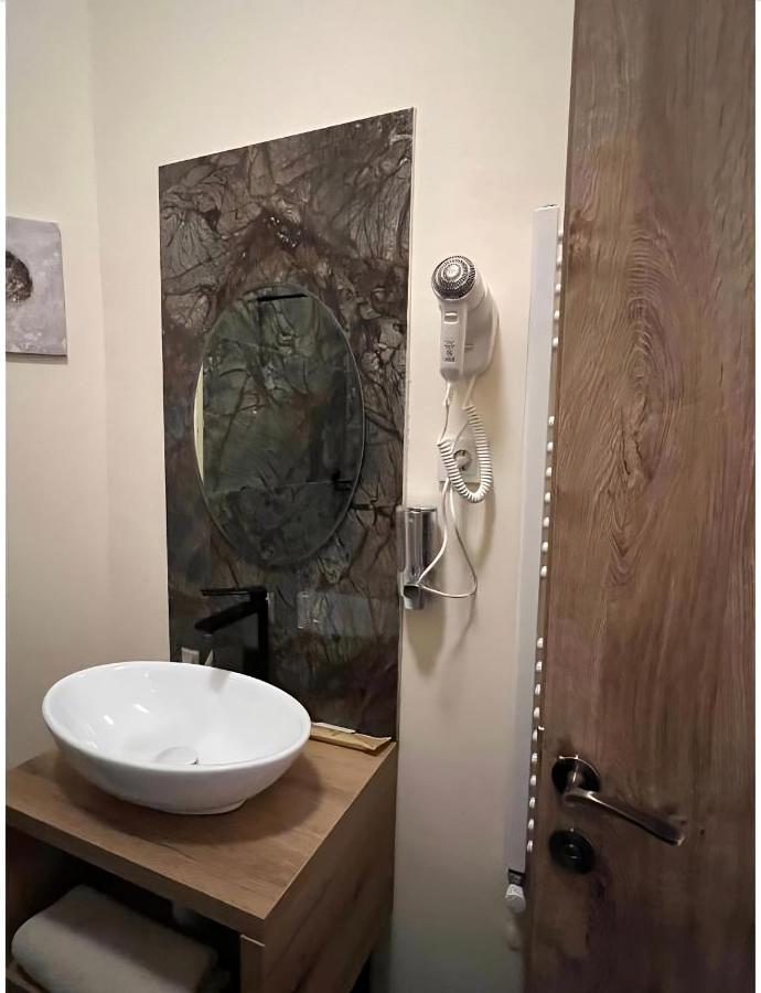 C-entral Boutique Apartment *